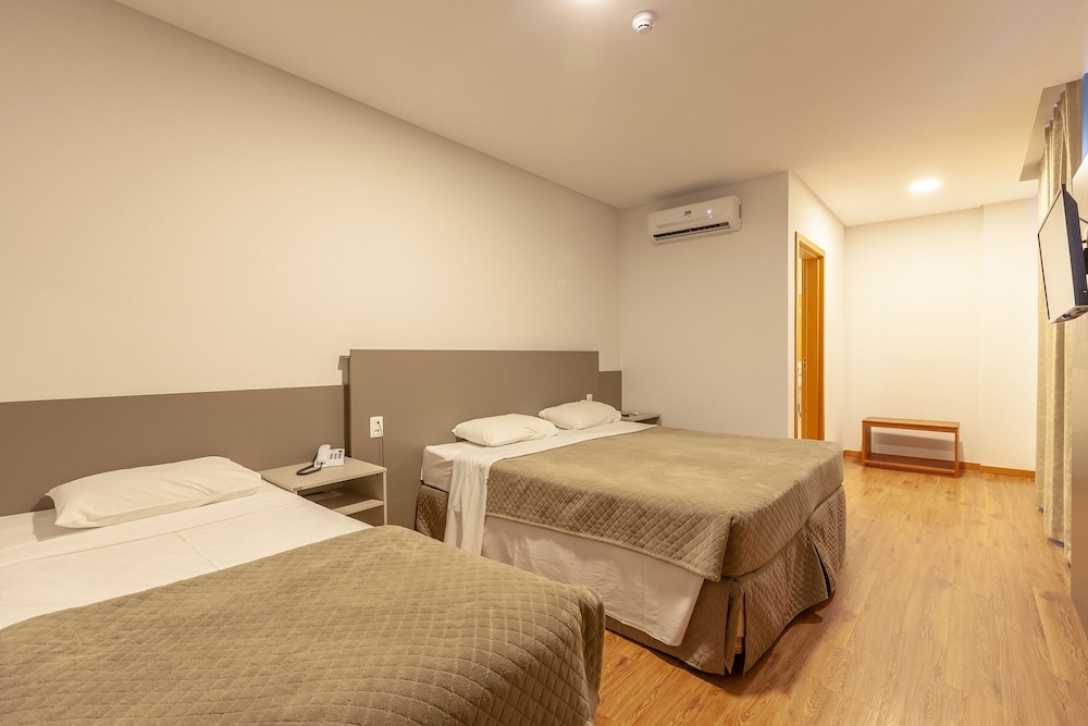 Deluxe Triple Room photo 1