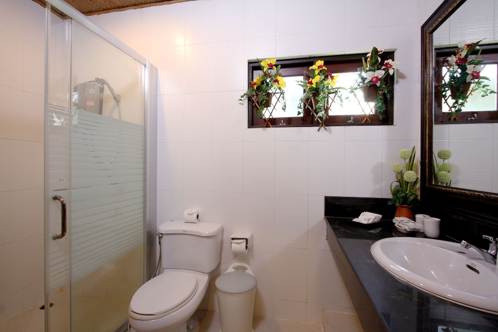 Quadruple Room - Photo 5