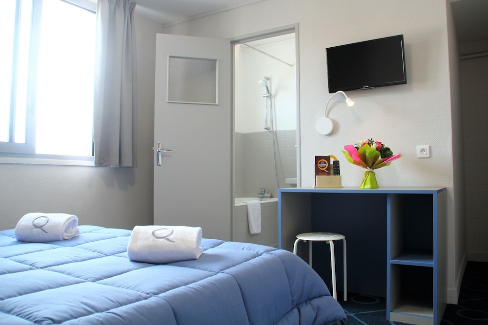 Economy Double Room photo 3