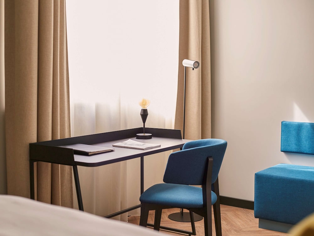 Standard Room, 2 Twin Beds - Photo 2