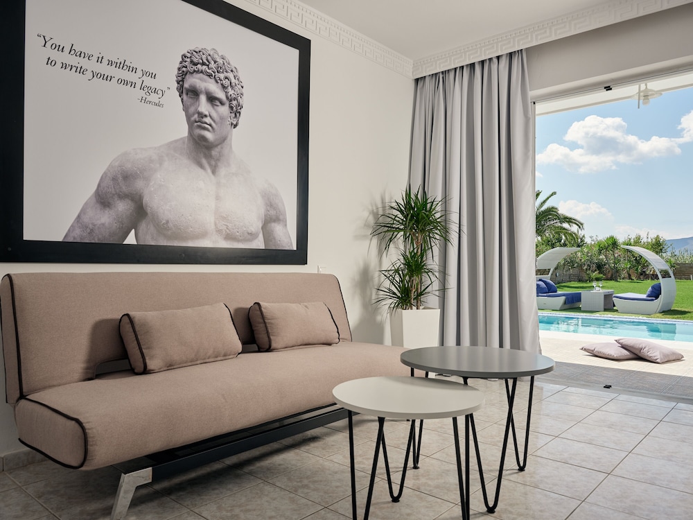 Suite, Private Pool (Master) - Photo 4