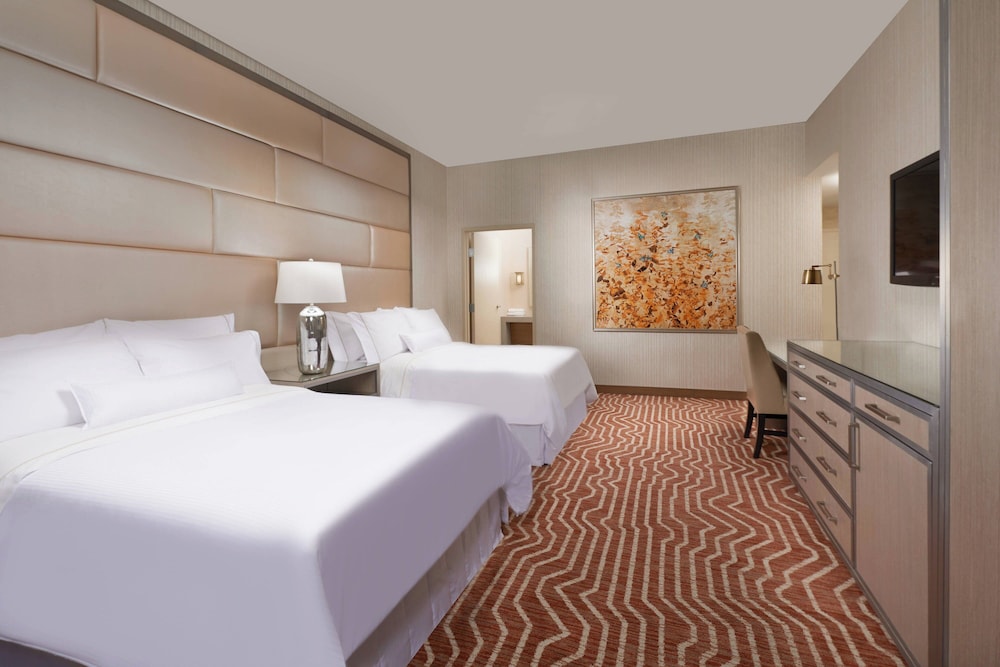 Deluxe Room, 2 Double Beds - Photo 9