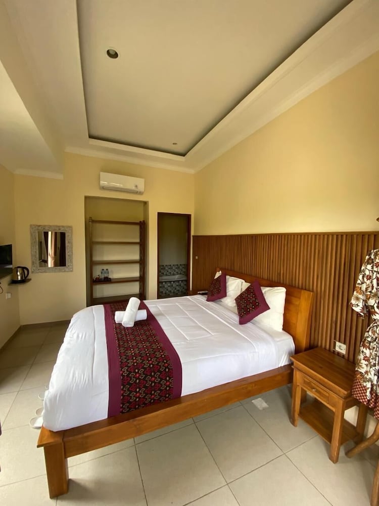 Basic Double Room