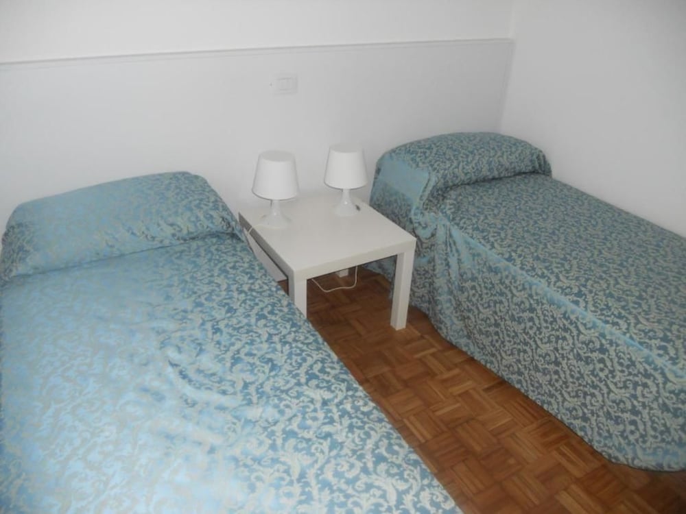 Suite, 2 Bedrooms, Private Bathroom (External) photo 3