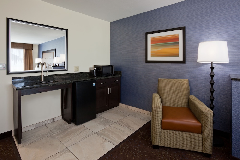 Holiday Inn Express & Suites Fort Dodge by IHG, Bild 3