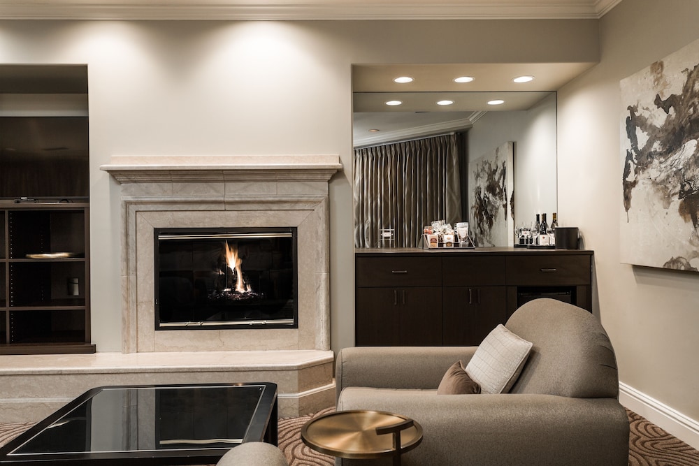 Luxury King Studio - Photo 1