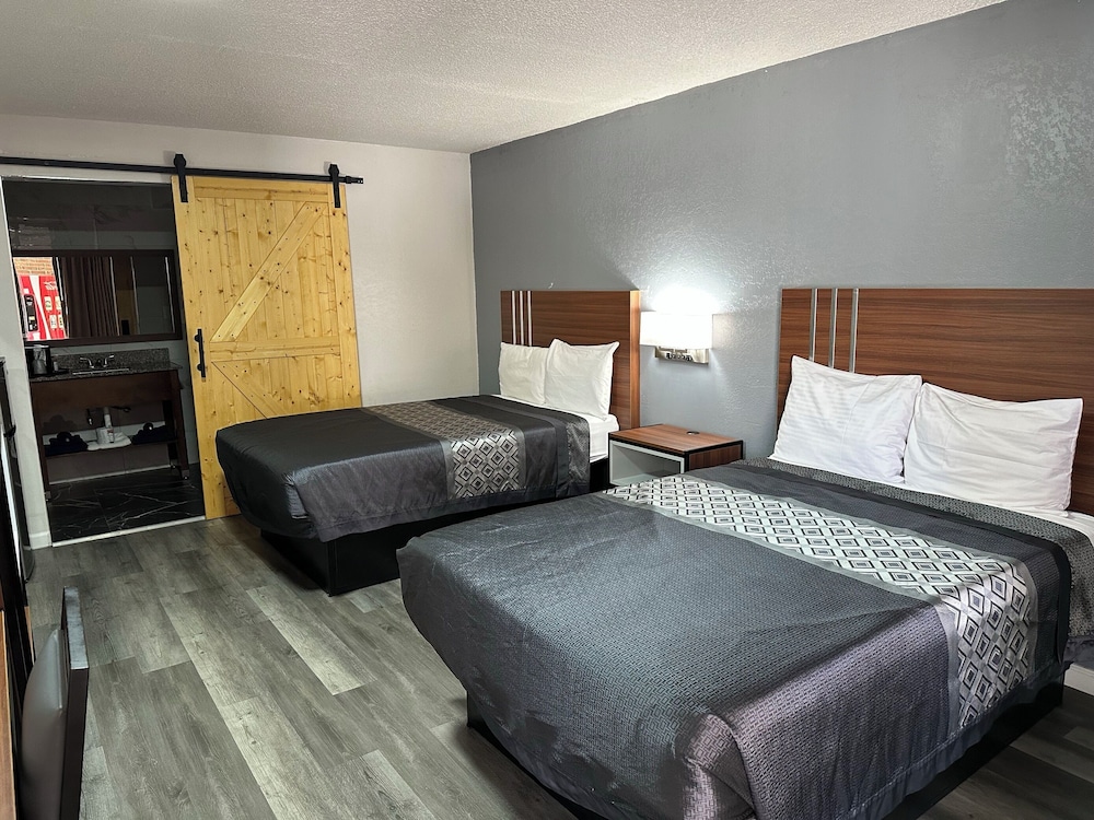 Room, 2 Double Beds, Non Smoking
