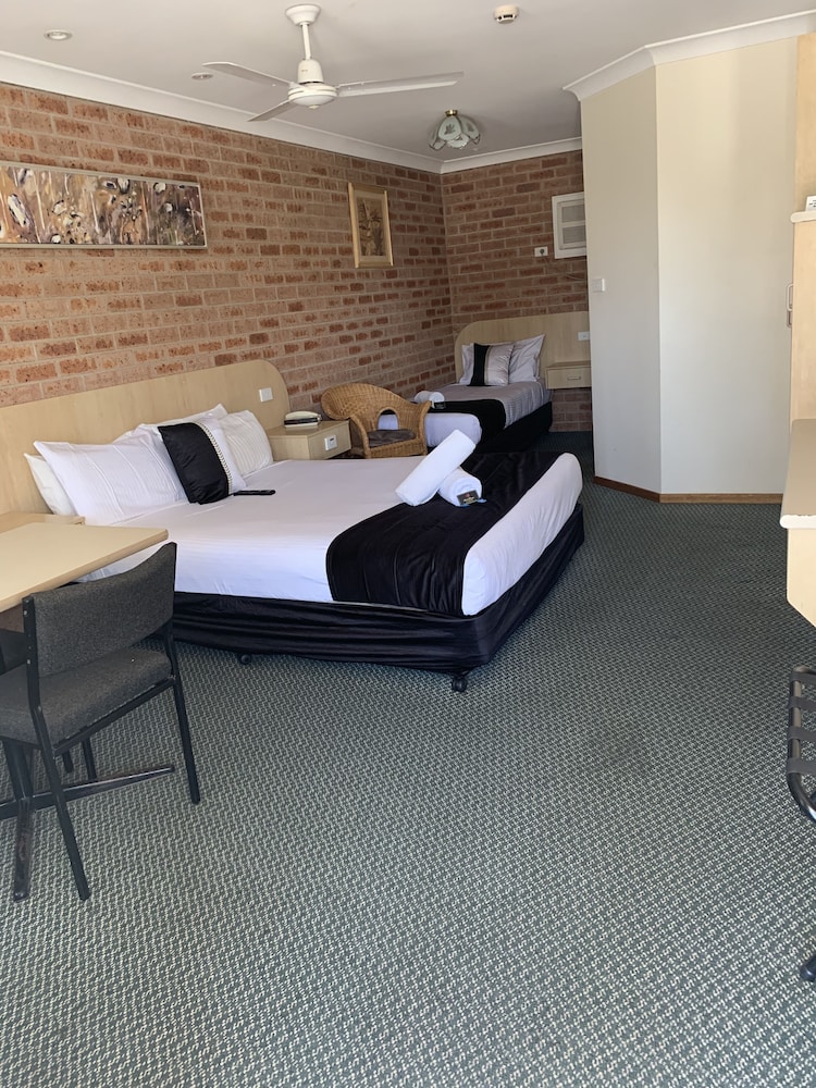 Family Room, Non Smoking, Balcony (Mini Family (en suite)) photo 3
