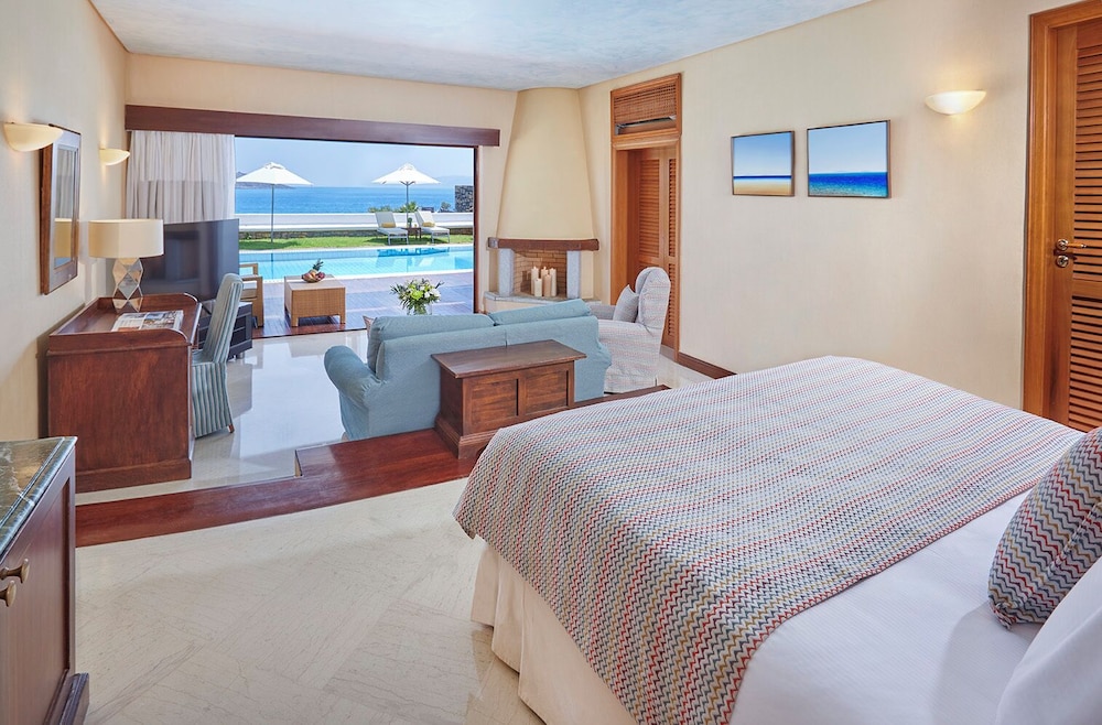 Island Villa Sea View with Private Pool - Photo 2