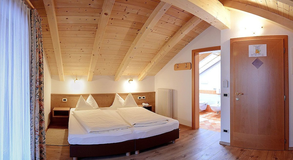 Twin Room, Balcony photo 1