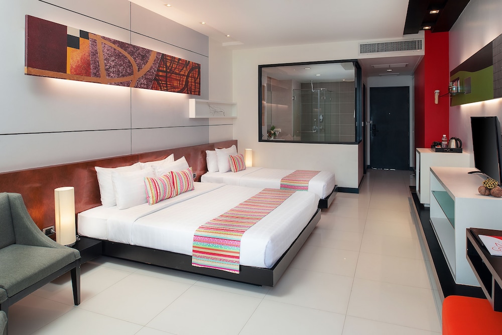 Superior Double or Twin Room, City View