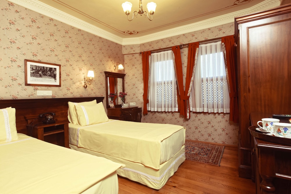 Double Room (Neighborhood View) photo 3