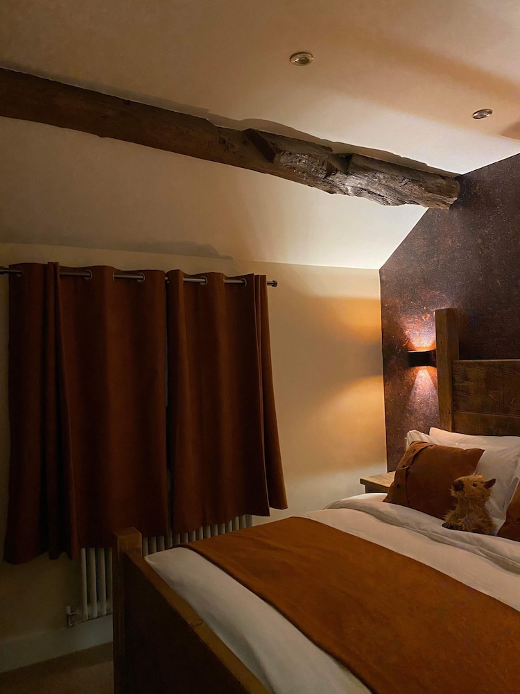 Double Room, Ensuite - Photo 8