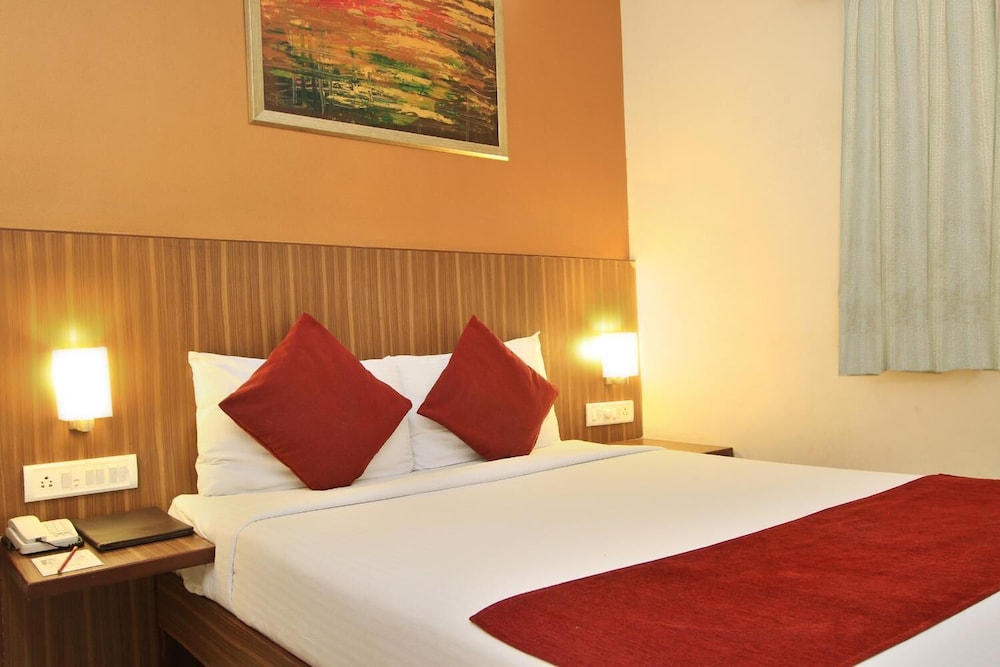 Standard Double or Twin Room photo 2