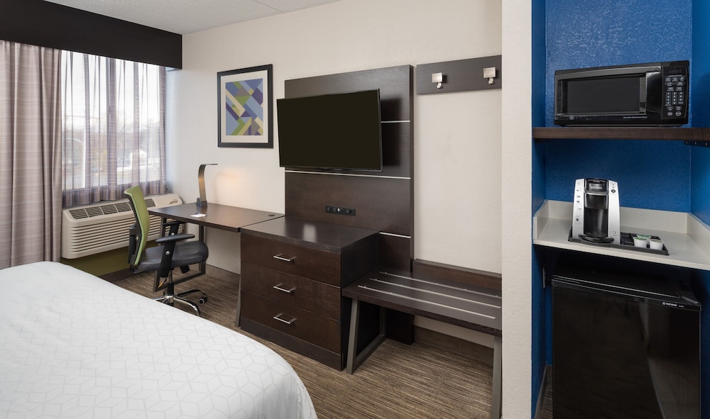 Room, 1 King Bed, Non Smoking