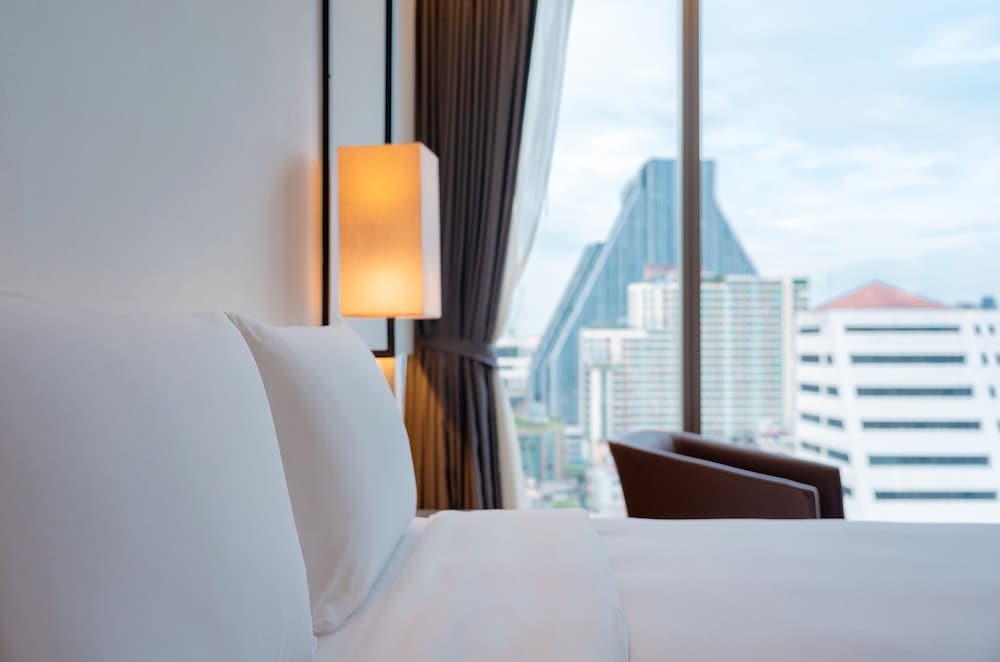 Executive Room, 1 King Bed - Photo 4
