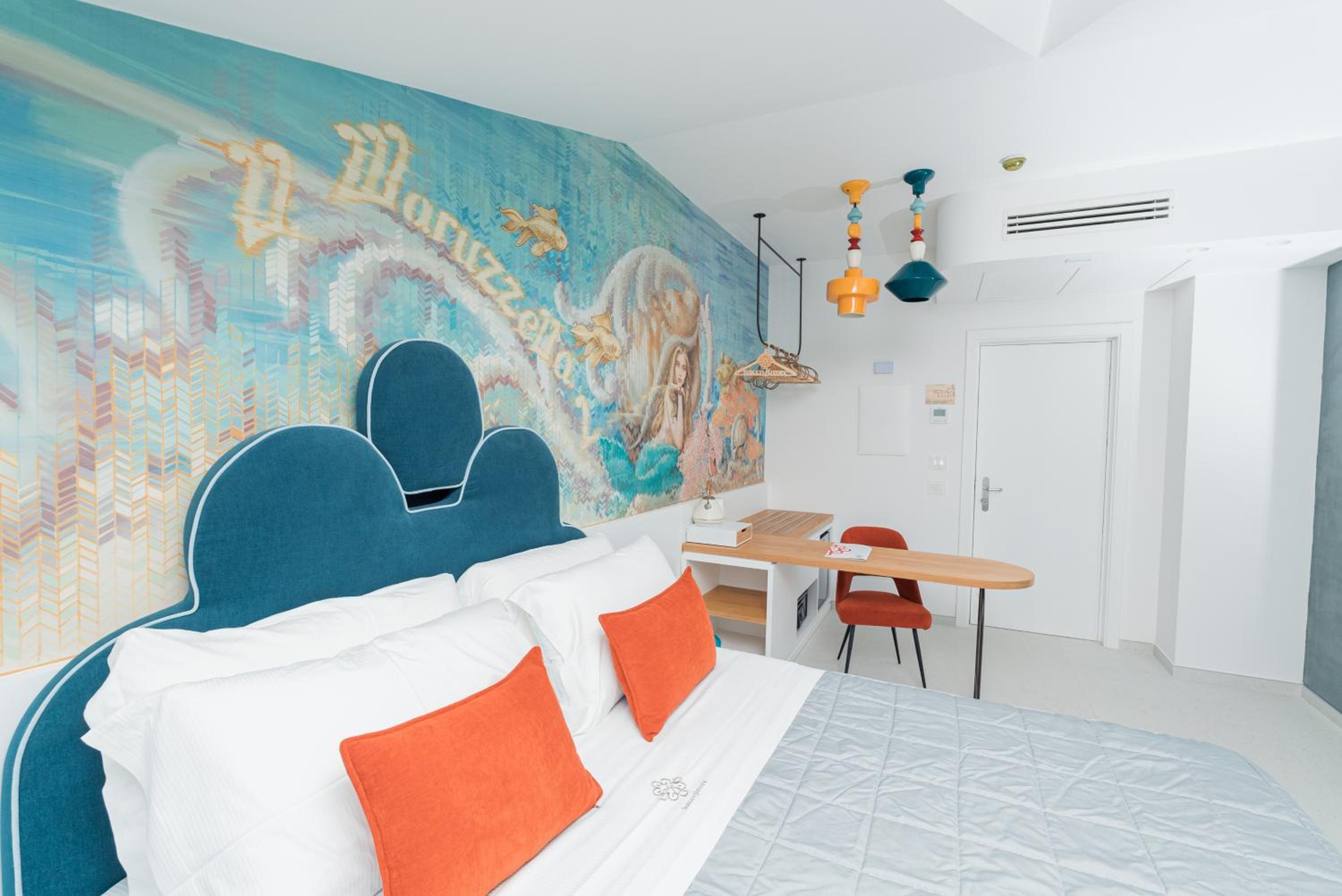 Deluxe Double Room with Sea View photo 2