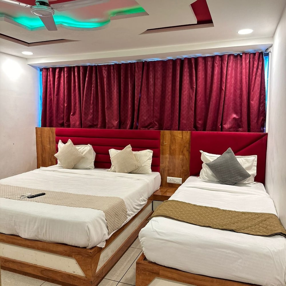 Deluxe Double Room, Multiple Bedrooms, City View