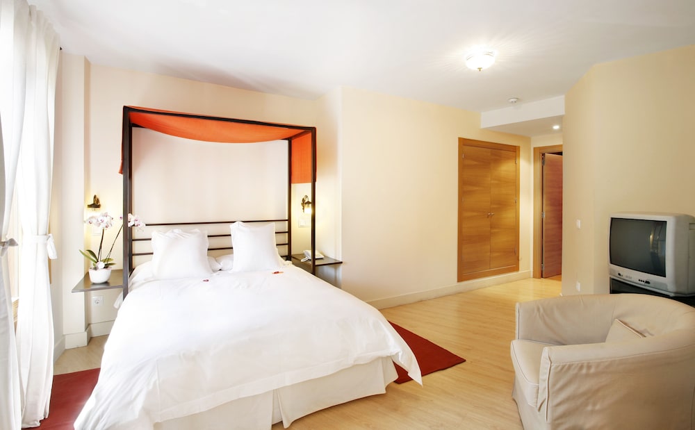 Superior Double Room, 1 Double or 2 Twin Beds