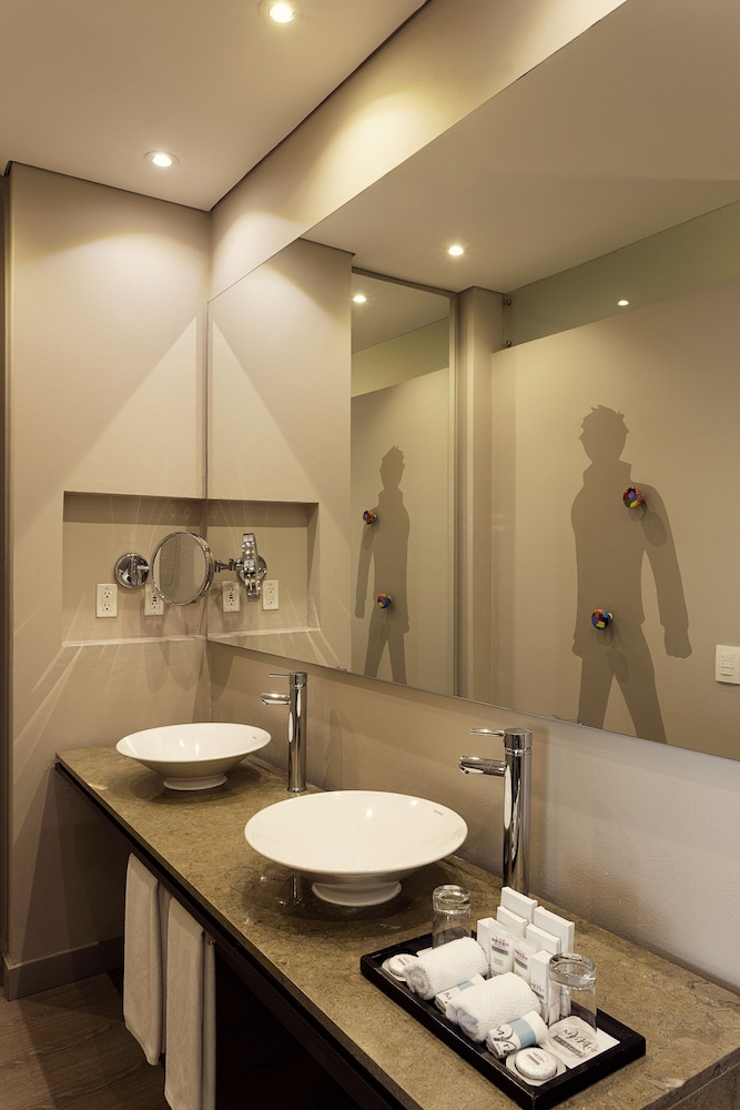 Standard Double Room - Photo 4