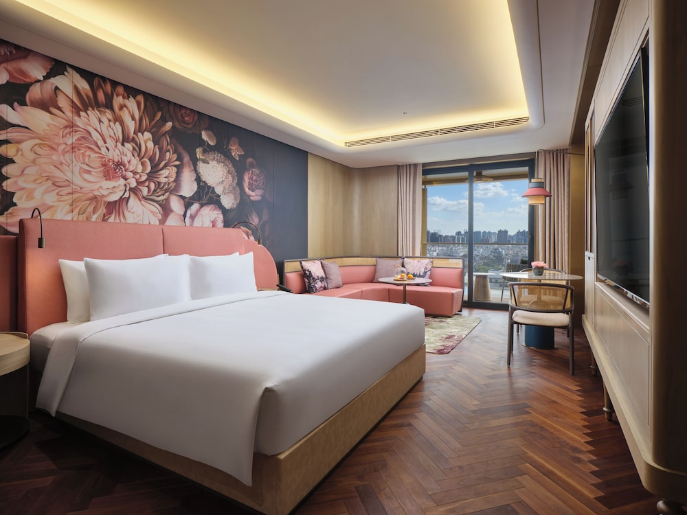 Deluxe Terrace King Room photo 1