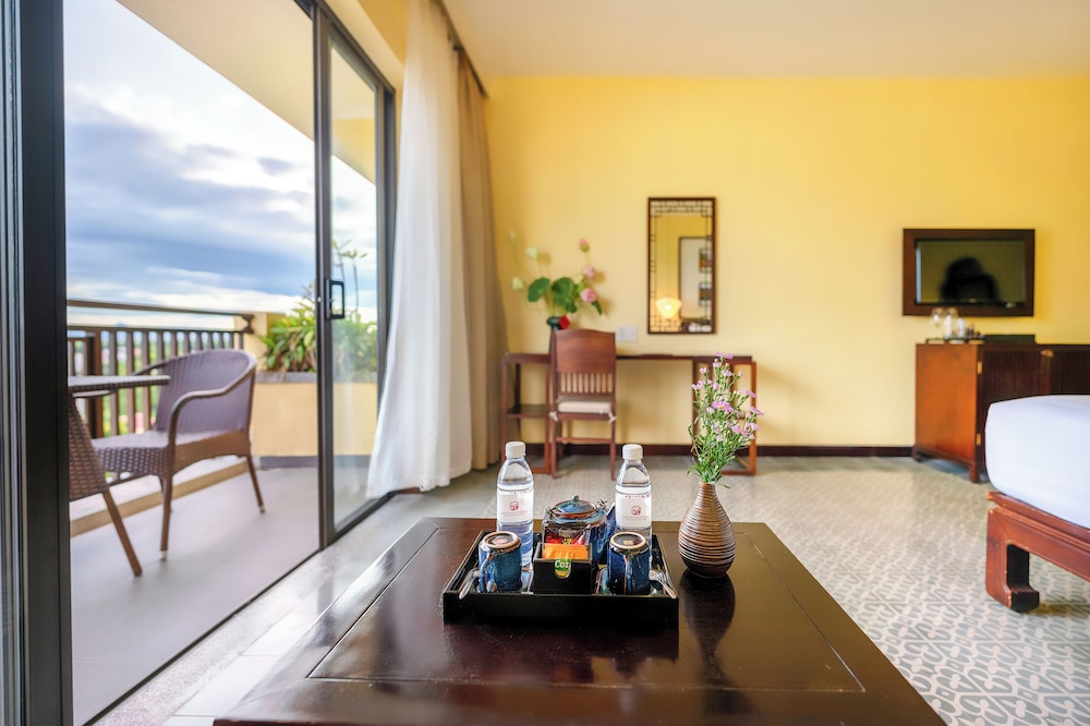 Family 2-Bedrooms with Large Balcony photo 3