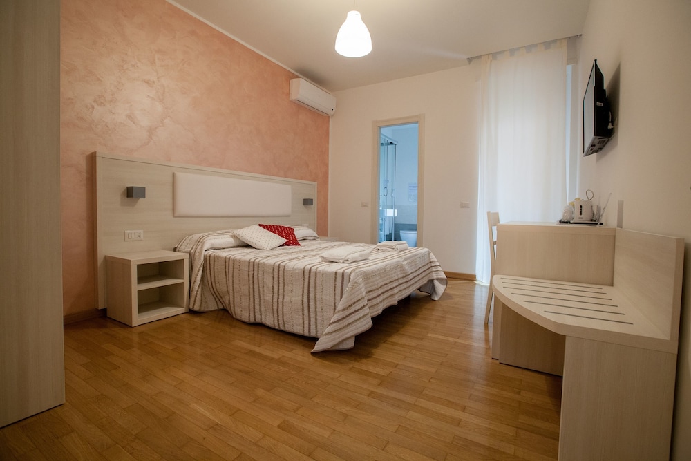 Quadruple Room photo 2