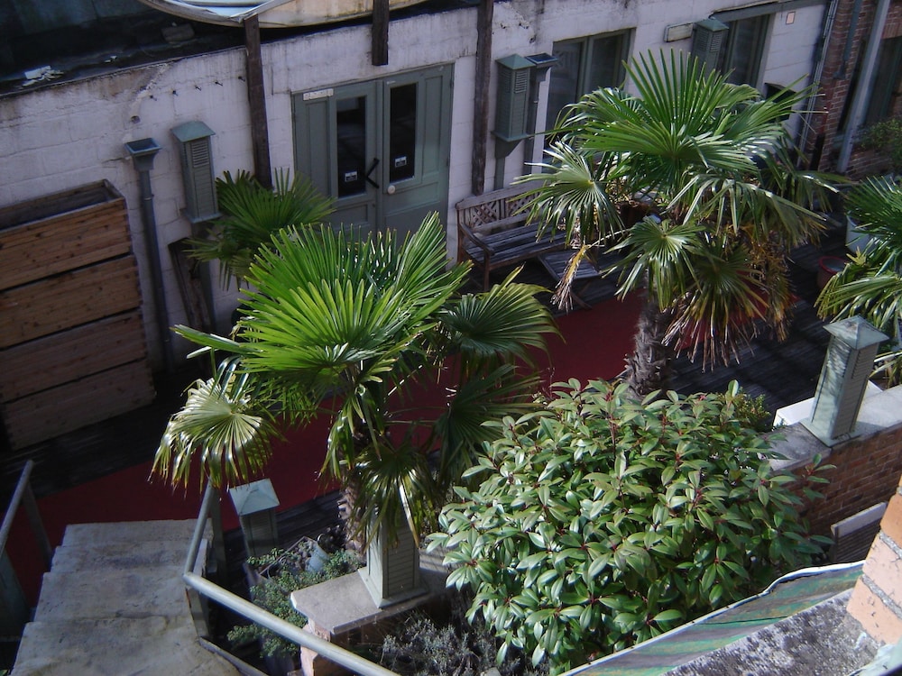 Comfort Double Room - Photo 9