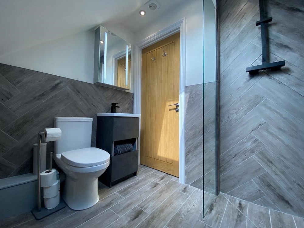 Family Cottage, Private Bathroom - Photo 4