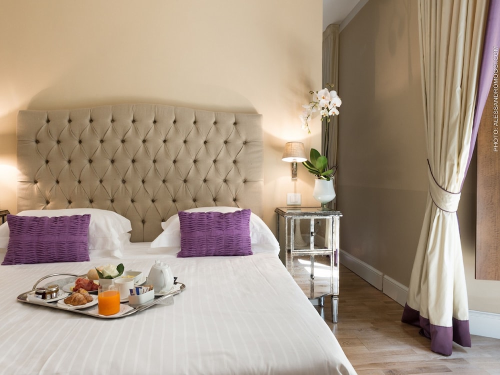 Junior Studio Suite