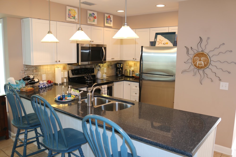 Townhome, 2 Bedrooms photo 2