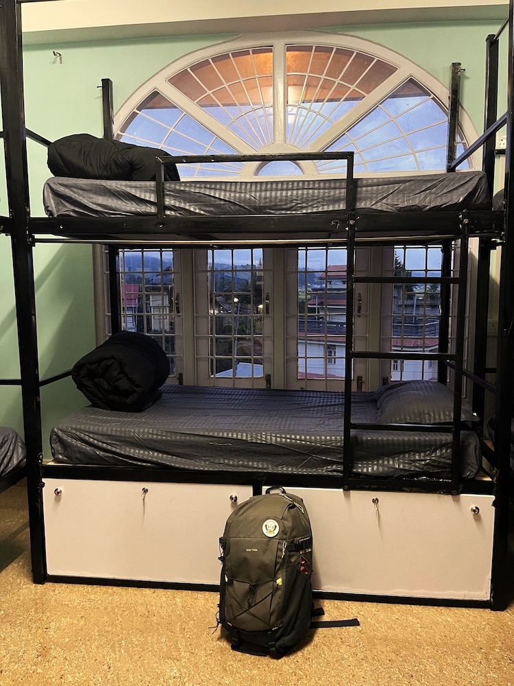 Comfort Shared Dormitory, Mixed Dorm, Non Smoking, Valley View photo 2