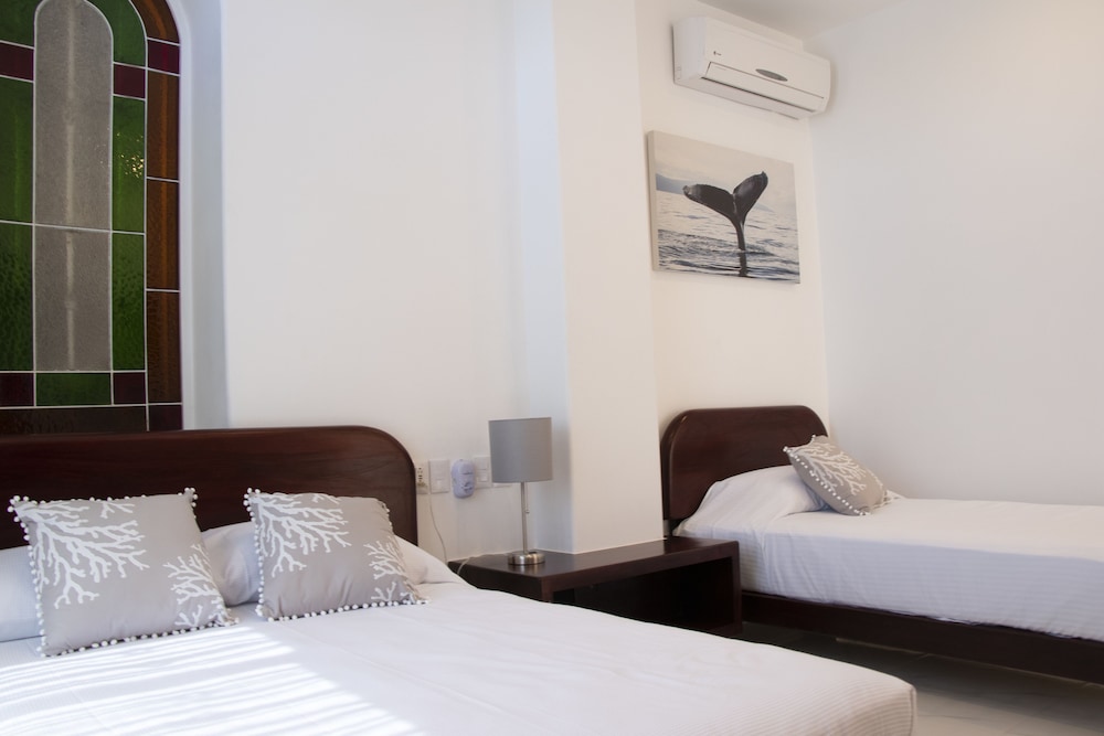 Quarto Básico, Múltiplas Camas