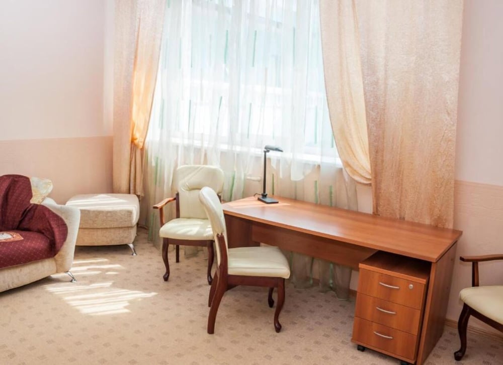 Superior Suite with Balcony photo 2