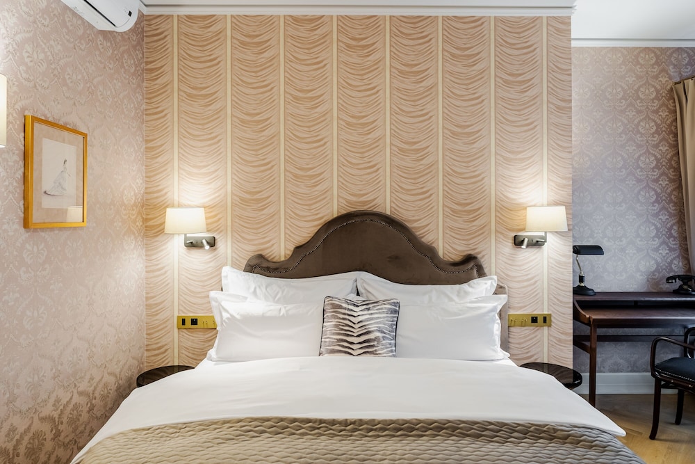 Superior Double Room - Photo 1