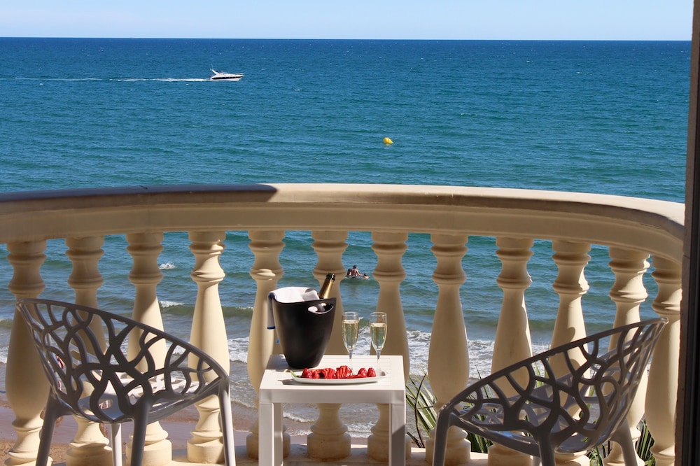 Suite, Sea View - Photo 10