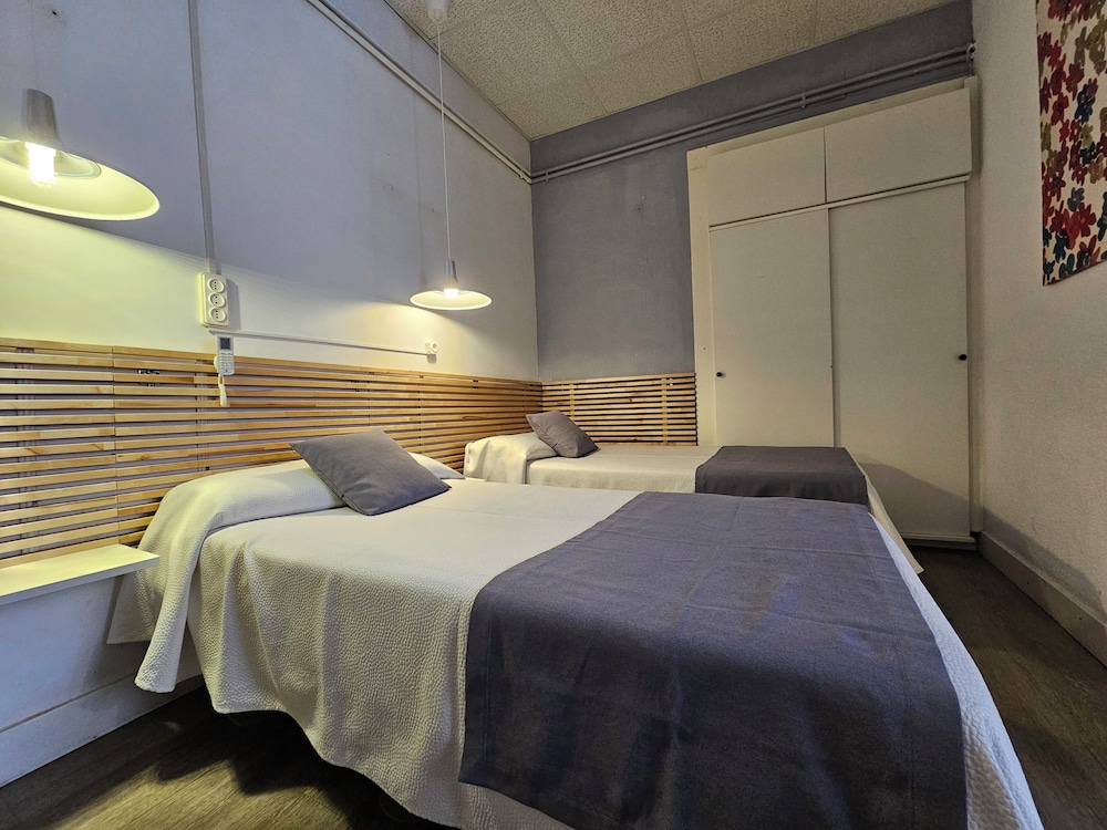 5 cama habitación privada baño privada interior