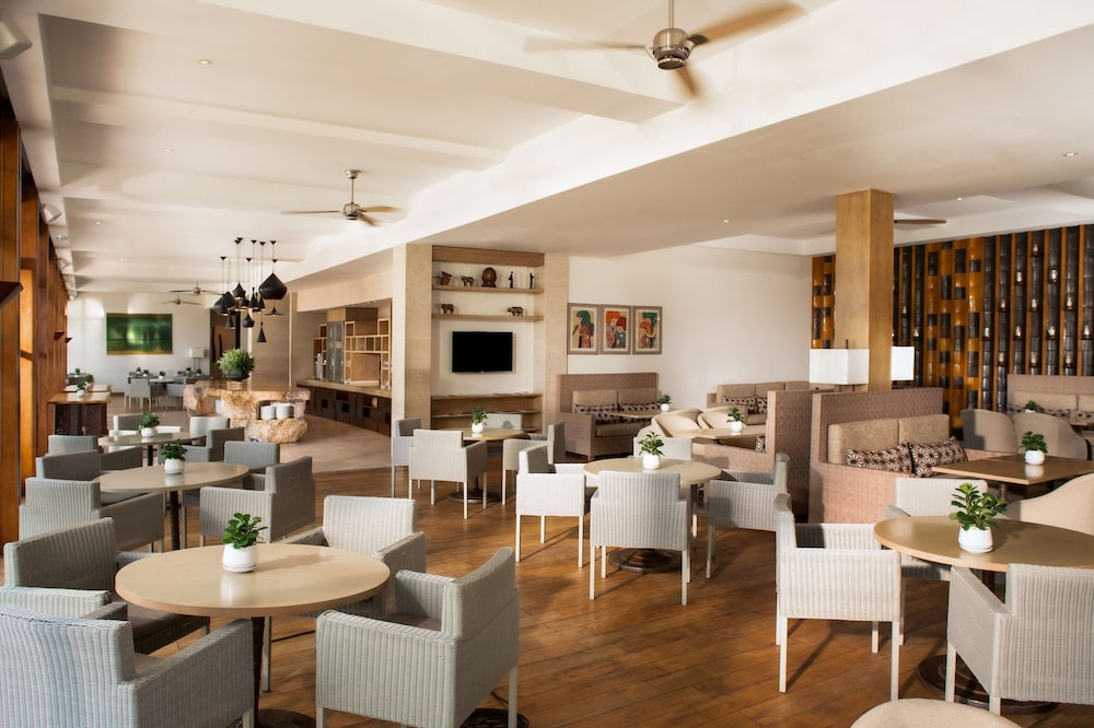 Executive Suite (Regency) - Photo 10