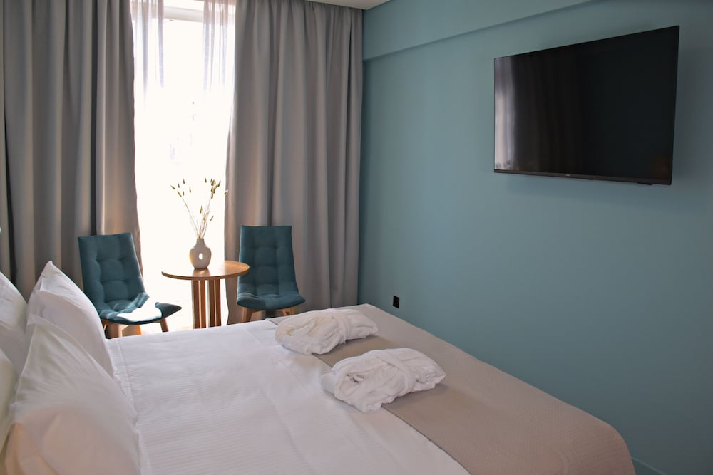 Double or Twin Room with Acropolis View photo 3
