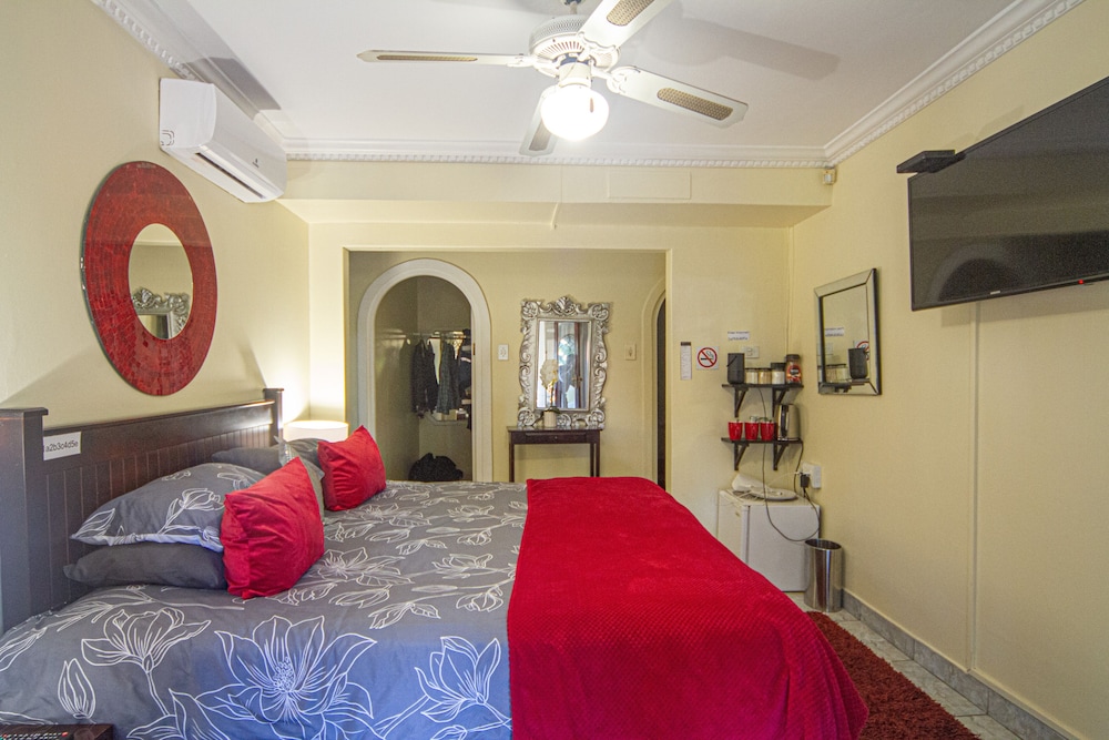 Garden view room