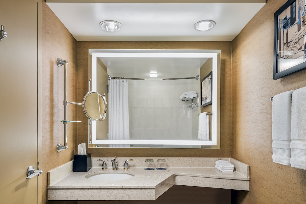 Deluxe Room, 2 Queen Beds (View) - Photo 7