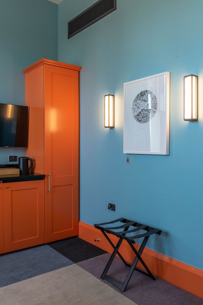 Observatory Deluxe Room - Photo 13