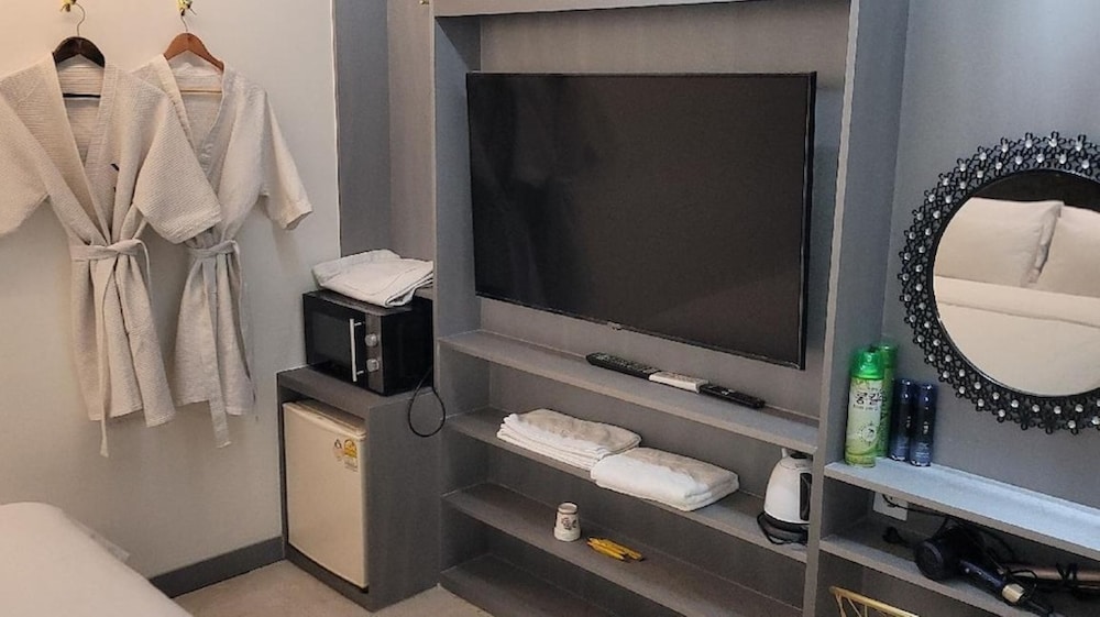 Triple Room - Photo 2