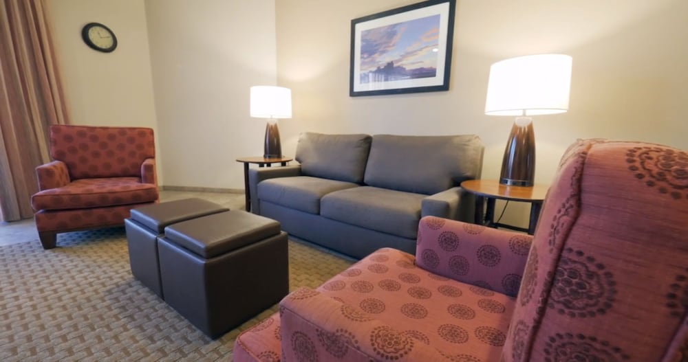 Standard Suite, 1 Bedroom - Photo 5