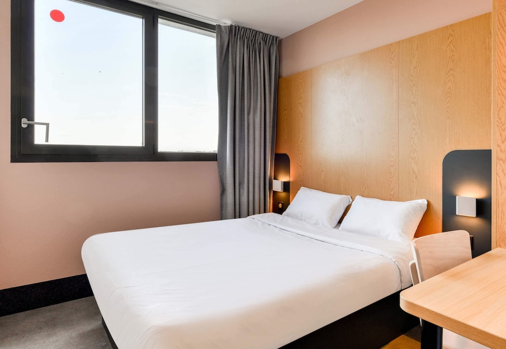 Double Room, Non Smoking photo 3