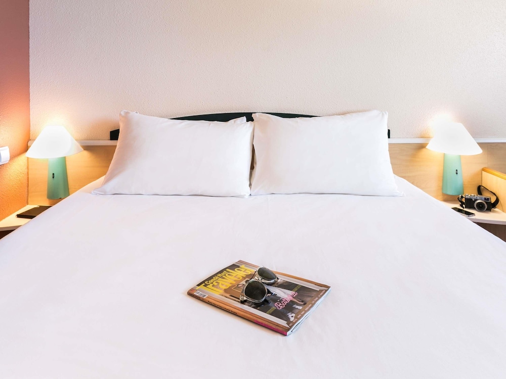 Room, 1 Double Bed - Photo 10