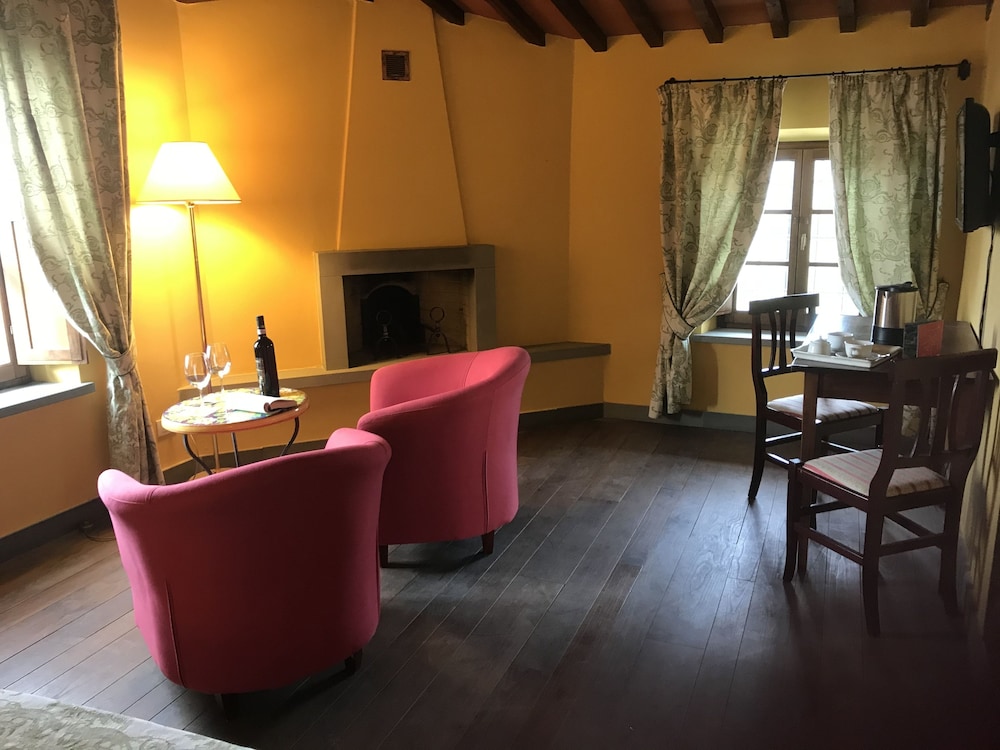 Comfort Double Room, 1 Queen Bed, Refrigerator, Vineyard View