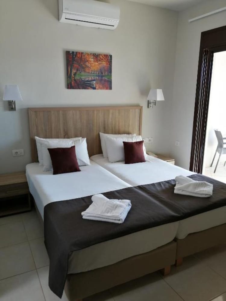 Triple Room, 1 Bedroom, Resort View photo 1