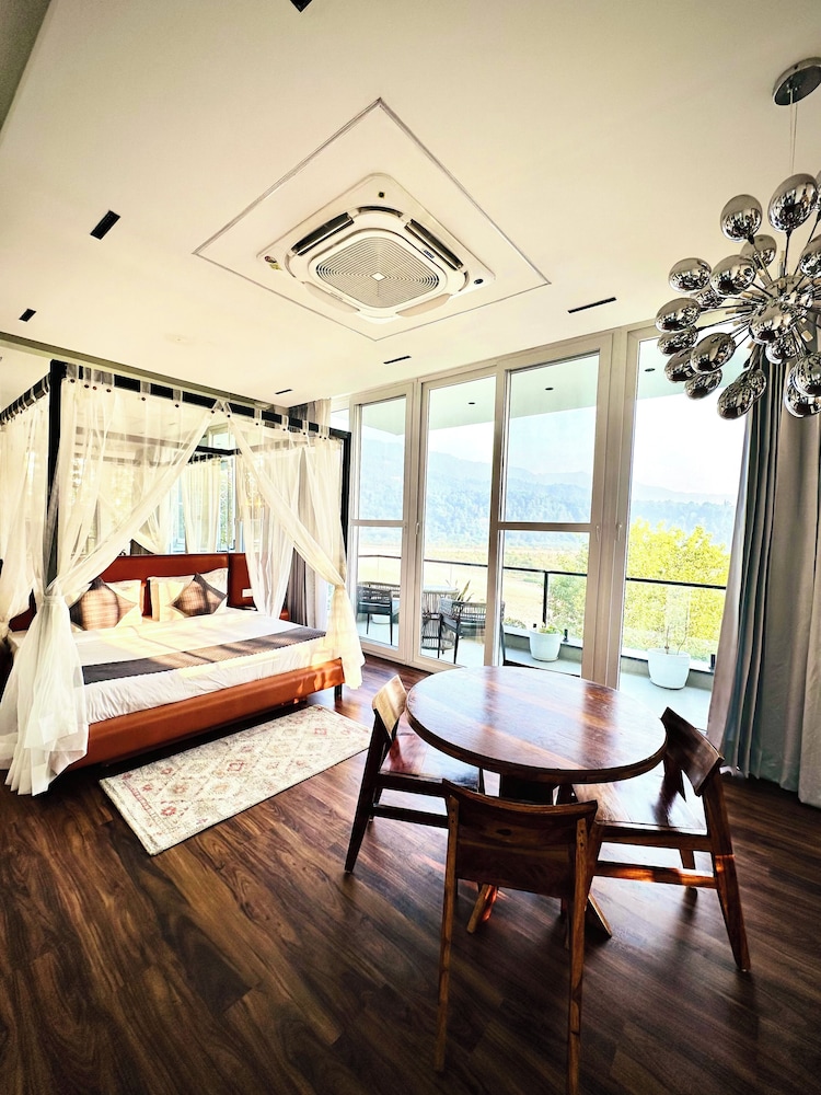 Premier Suite, 1 Double Bed, River View