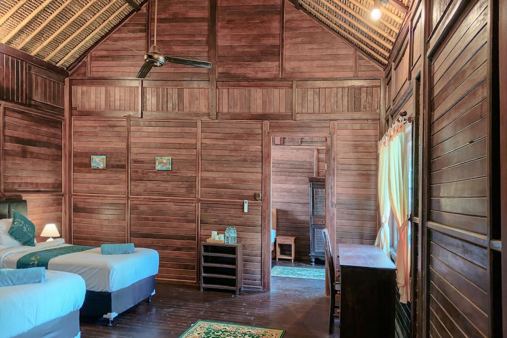 Two-Bedroom Twin Suite - Photo 5